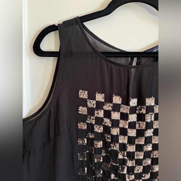 Black Sheet Top With Sequence Design - Picture 2 of 6